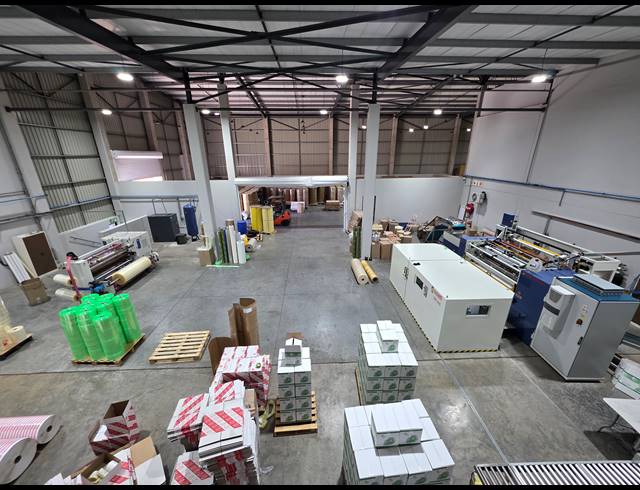 2,609M² WAREHOUSE FOR SALE IN ORMONDE